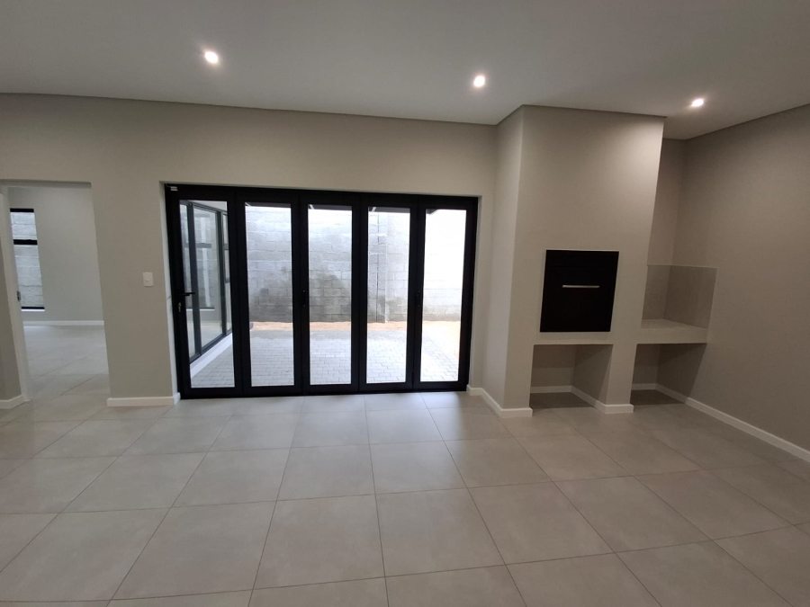 To Let 3 Bedroom Property for Rent in Haasendal Western Cape